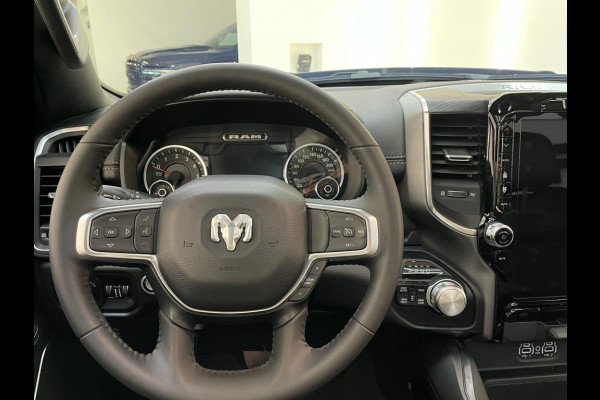RAM 1500 BJ2024 5.7 V8 4x4 Laramie Night Limited Pack 22inch / PANO / LPG / NL-AUTO