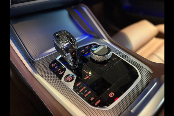 BMW X6 XDrive40i M-Sport|Skylounge|360|Pano|Crystal pook