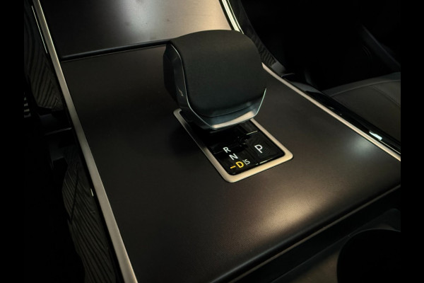 Land Rover Range Rover Evoque P270e SE Dynamic/black-pack/arroios Grey/trekhaak/panoramaschuifdak