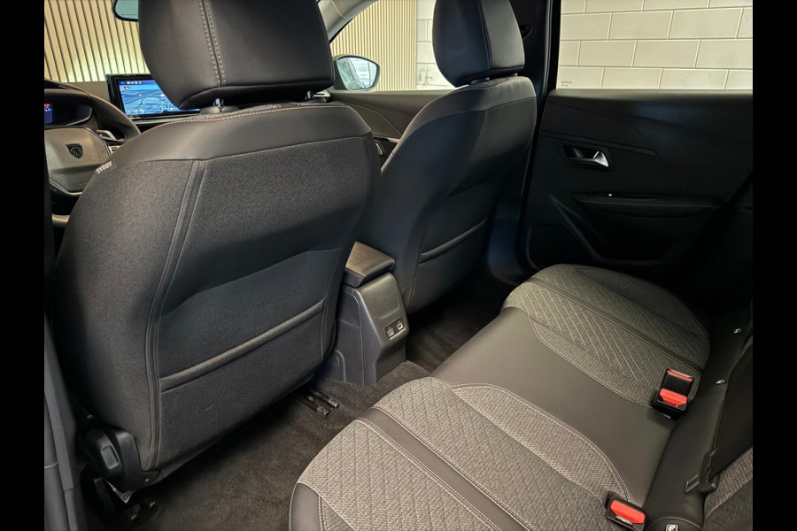 Peugeot 208 1.2 PureTech 100 PK Aut. Allure | Carplay | Navi | PDC | Incl. garantie