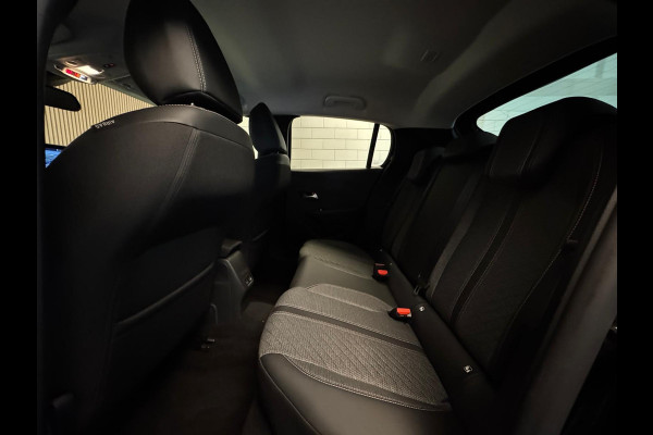 Peugeot 208 1.2 PureTech 100 PK Aut. Allure | Carplay | Navi | PDC | Incl. garantie