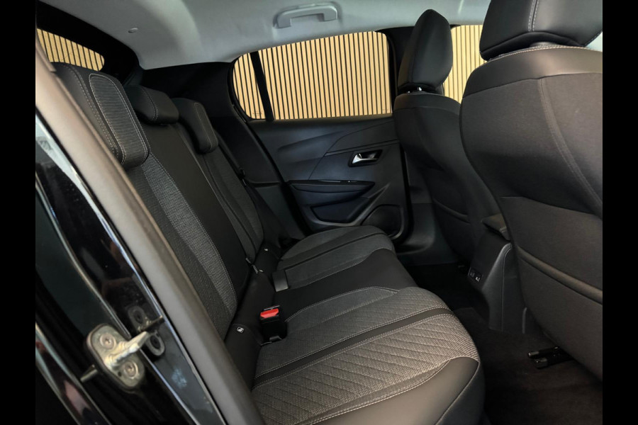 Peugeot 208 1.2 PureTech 100 PK Aut. Allure | Carplay | Navi | PDC | Incl. garantie