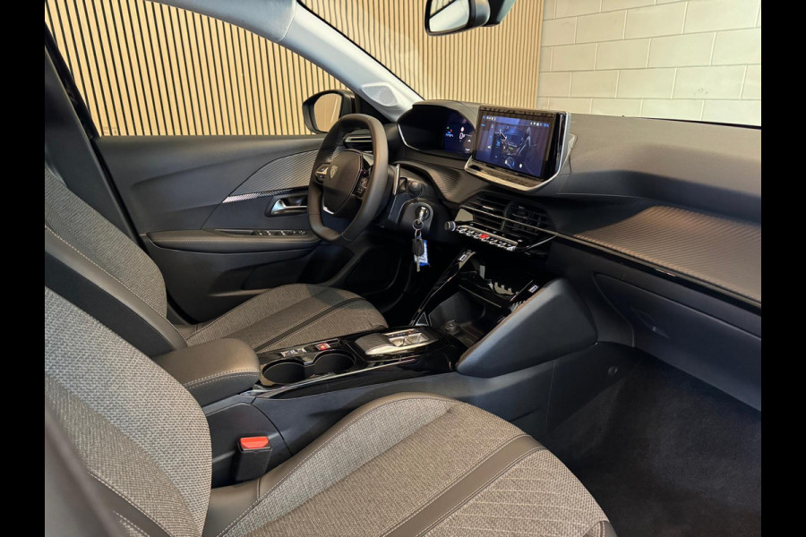 Peugeot 208 1.2 PureTech 100 PK Aut. Allure | Carplay | Navi | PDC | Incl. garantie