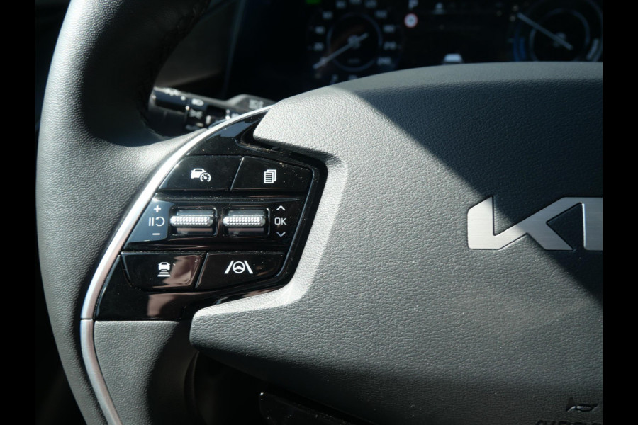 Kia Niro EV Air 64.8 kWh | Stoel/Stuur verwarming | Dode Hoek | Cruise Adaptief |