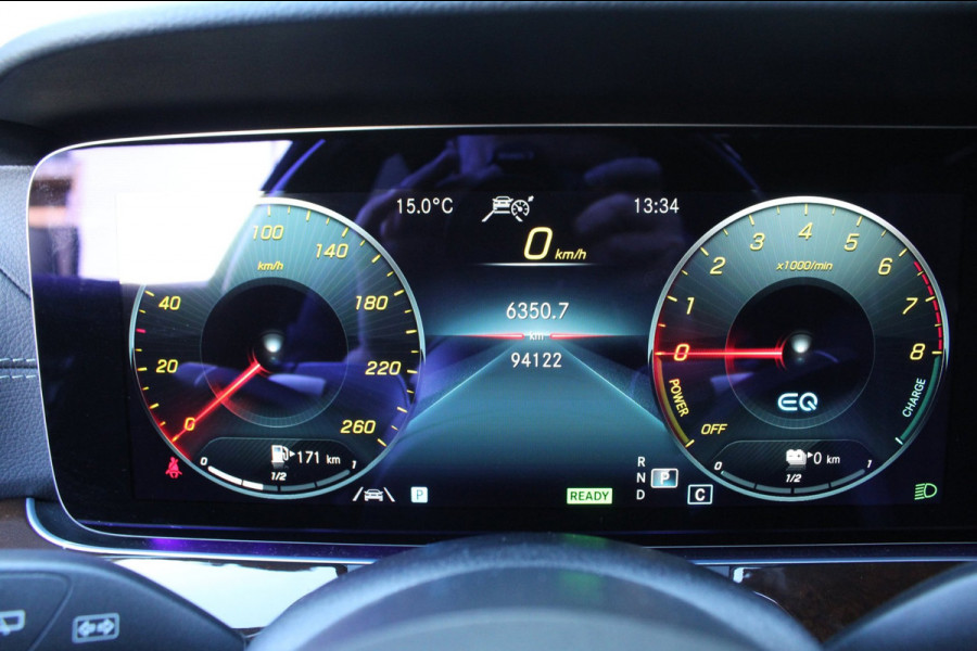 Mercedes-Benz E-Klasse Estate 300 e 320pk AMG Line AUTOMAAT PHEV SoH 99% Burmester Panoramadak