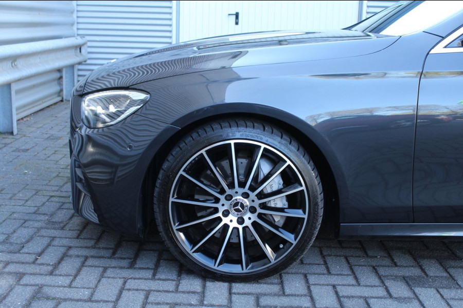 Mercedes-Benz E-Klasse Estate 300 e 320pk AMG Line AUTOMAAT PHEV SoH 99% Burmester Panoramadak
