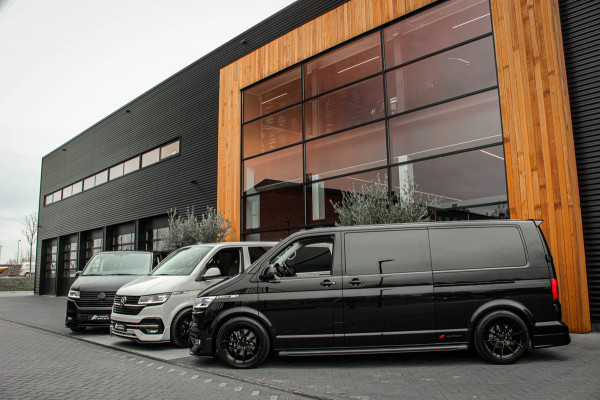 Volkswagen Transporter 2.0 TDI L2H1 BULLI 204PK DC DUBBEL CABINE / ALCANTARE HEMEL / FULL OPTIONS / LEDER / FULL BLACK / APPLE
