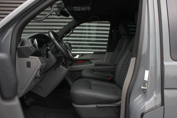 Volkswagen Transporter 2.0 TDI L2H1 BULLI 204PK DC DUBBEL CABINE / ALCANTARE HEMEL / FULL OPTIONS / LEDER / FULL BLACK / APPLE