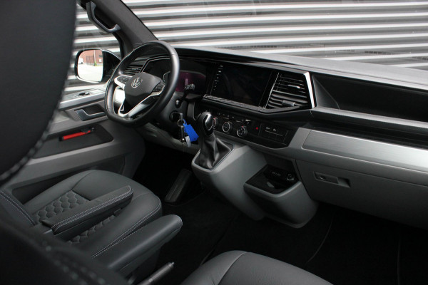 Volkswagen Transporter 2.0 TDI L2H1 BULLI 204PK DC DUBBEL CABINE / ALCANTARE HEMEL / FULL OPTIONS / LEDER / FULL BLACK / APPLE