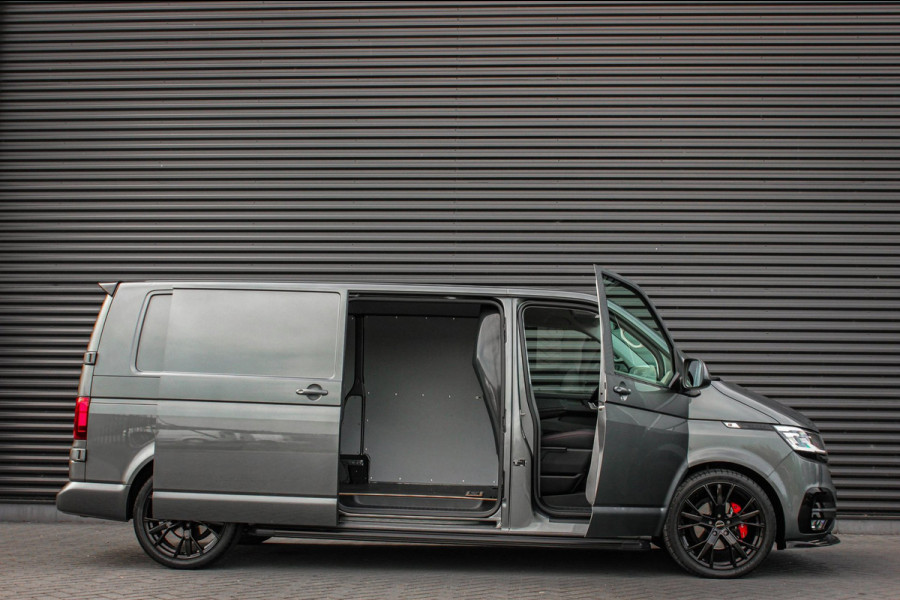 Volkswagen Transporter 2.0 TDI L2H1 150PK JB- EDITION DSG / PDC / VERLAGINGSVEREN / LEDEREN BEKLEDING / FULL / APPLE CARPLAY /NAVI