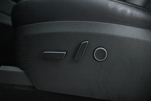 Tesla Model Y Long Range AWD 75 kWh Ruim 500Pk, Panorama, Climate,