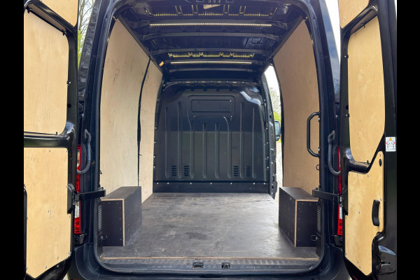 Renault Master T35 2.3 dCi 180 L3H2 Red / Aut / Marge
