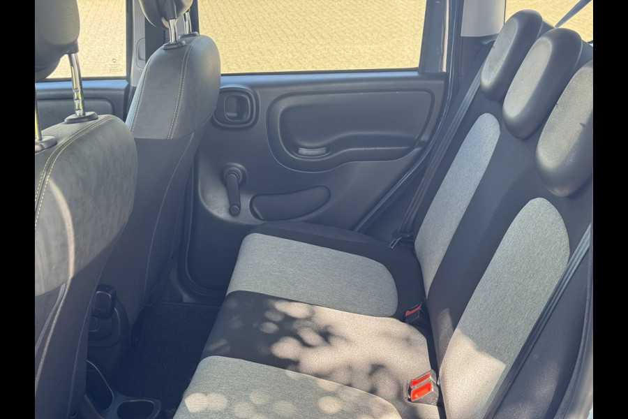 Fiat Panda 1.0 Hybrid Cross |1e Eigenaar, Carplay/Android, DAB, Cruise, Clima, Stoelverw. | Dealeronderhhouden | NAP |