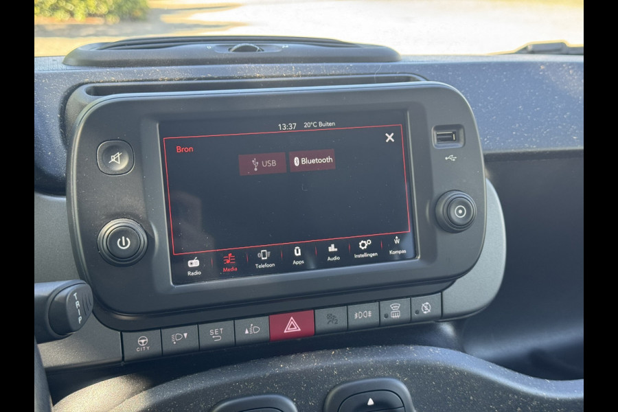 Fiat Panda 1.0 Hybrid Cross |1e Eigenaar, Carplay/Android, DAB, Cruise, Clima, Stoelverw. | Dealeronderhhouden | NAP |