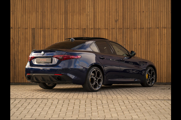 Alfa Romeo Giulia 2.0T 280pk Veloce Ti Q2 | Pano-dak | Blu Montecarlo | Race-mode