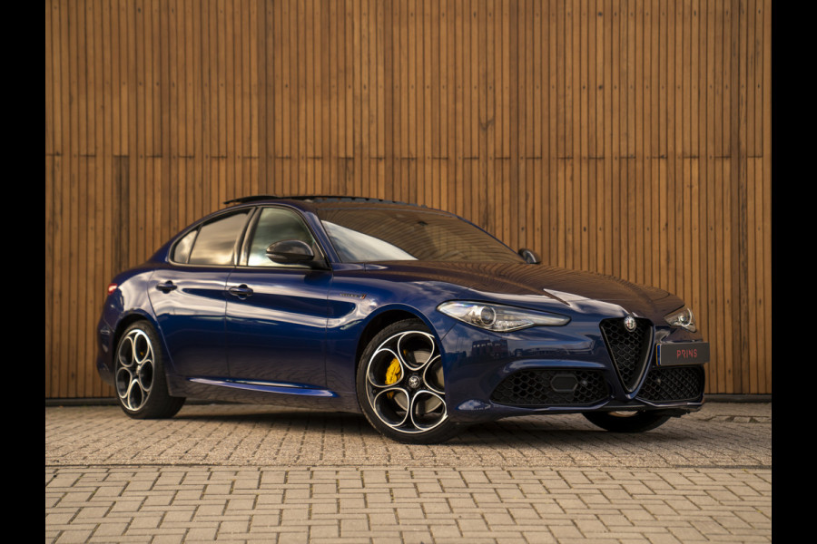 Alfa Romeo Giulia 2.0T 280pk Veloce Ti Q2 | Pano-dak | Blu Montecarlo | Race-mode