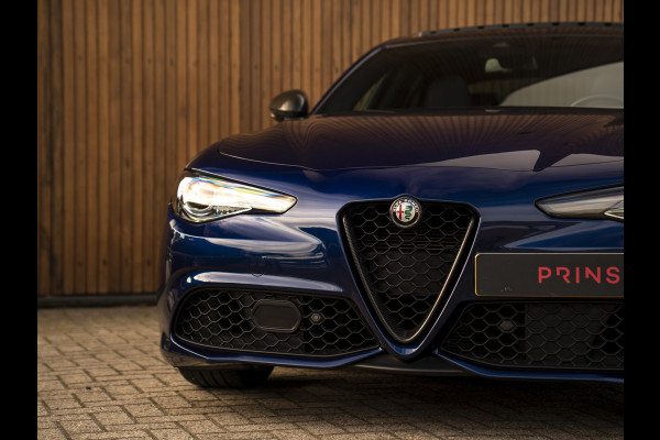 Alfa Romeo Giulia 2.0T 280pk Veloce Ti Q2 | Pano-dak | Blu Montecarlo | Race-mode