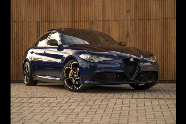 Alfa Romeo Giulia 2.0T 280pk Veloce Ti Q2 | Pano-dak | Blu Montecarlo | Race-mode