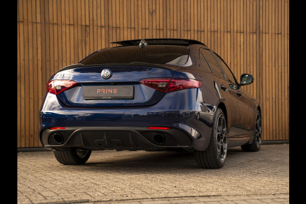 Alfa Romeo Giulia 2.0T 280pk Veloce Ti Q2 | Pano-dak | Blu Montecarlo | Race-mode