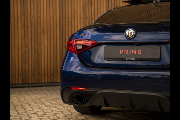 Alfa Romeo Giulia 2.0T 280pk Veloce Ti Q2 | Pano-dak | Blu Montecarlo | Race-mode