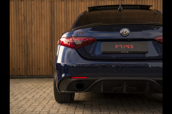 Alfa Romeo Giulia 2.0T 280pk Veloce Ti Q2 | Pano-dak | Blu Montecarlo | Race-mode
