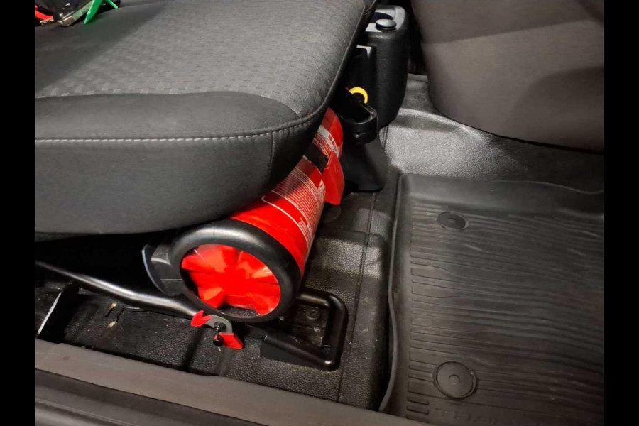 Ford Transit Connect 1.0 Ecoboost L2 Trend | 100pk | Navigatie | Cruise Control | Ingerichte Laadruimte | 3 Zitplaatsen | Winter Pack