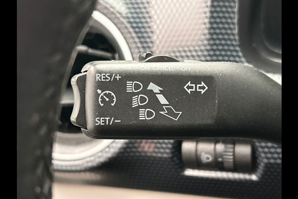 Volkswagen up! 1.0 BMT move up! | origineel NL | 5-Drs | Airco | Carplay | Cruise/Control | PDC |