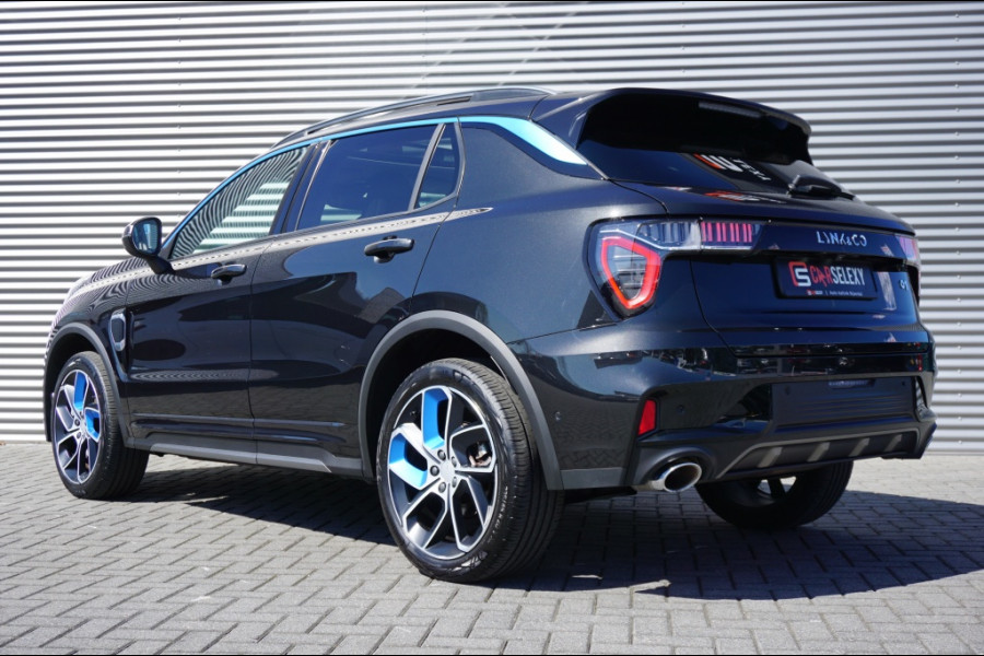 Lynk & Co 01 262PK PHEV Automaat | SCHUIFDAK | CARPLAY | 360CAMERA | 33.812KM