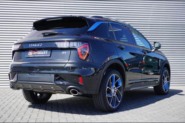 Lynk & Co 01 262PK PHEV Automaat | SCHUIFDAK | CARPLAY | 360CAMERA | 33.812KM