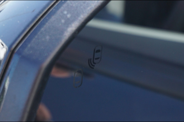 Lynk & Co 01 262PK PHEV Automaat | SCHUIFDAK | CARPLAY | 360CAMERA | 33.812KM