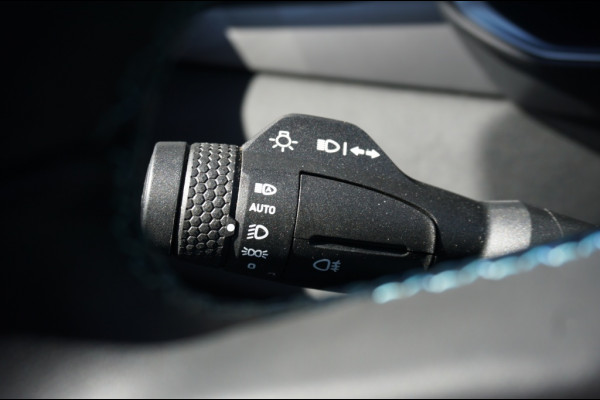 Lynk & Co 01 262PK PHEV Automaat | SCHUIFDAK | CARPLAY | 360CAMERA | 33.812KM