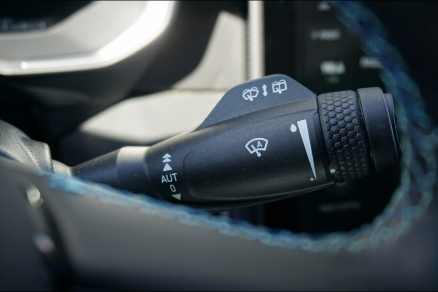 Lynk & Co 01 262PK PHEV Automaat | SCHUIFDAK | CARPLAY | 360CAMERA | 33.812KM