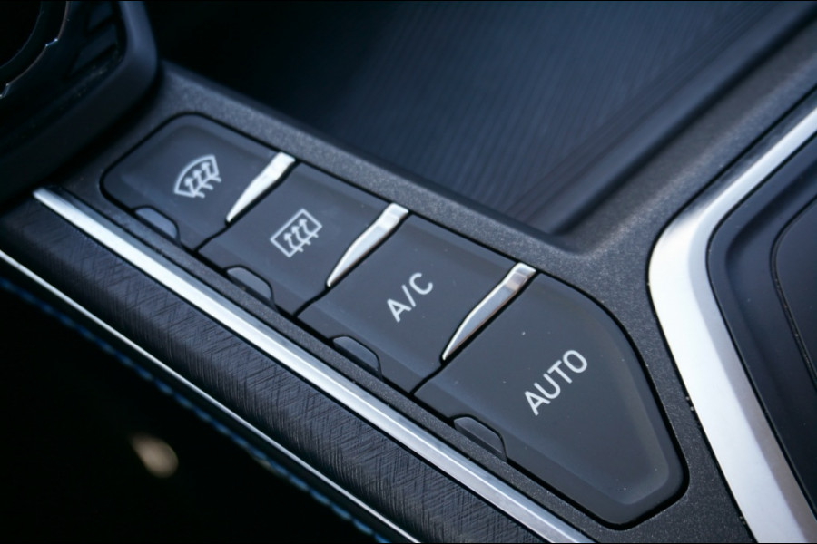 Lynk & Co 01 262PK PHEV Automaat | SCHUIFDAK | CARPLAY | 360CAMERA | 33.812KM