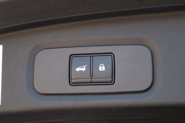 Nissan QASHQAI 1.3DIG-T MHEV 158PK Automaat N-Connecta Panoramadak/Winter-pack/Elektr.-klep/Head-Up/Adapt.-cruise