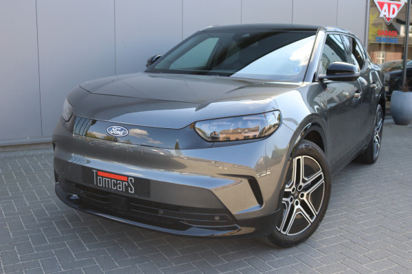 Ford Capri Premium Extended Range AWD 79 kWh Pano-dak/Adaptive-cruise/360camera/Stoelverwaming