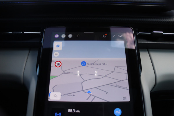 Ford Capri Premium Extended Range AWD 79 kWh Pano-dak/Adaptive-cruise/360camera/Stoelverwaming