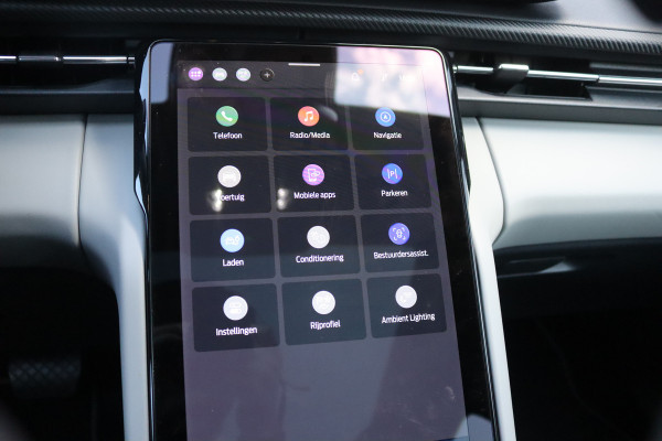 Ford Capri Premium Extended Range AWD 79 kWh Pano-dak/Adaptive-cruise/360camera/Stoelverwaming