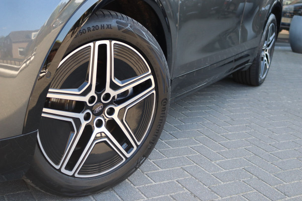 Ford Capri Premium Extended Range AWD 79 kWh Pano-dak/Adaptive-cruise/360camera/Stoelverwaming