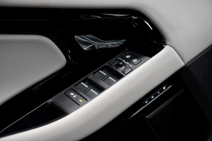 Land Rover Range Rover Evoque 1.5 P270e PHEV AWD Dynamic SE *Panorama / Meridian / Memory / Surround-view / Keyless*