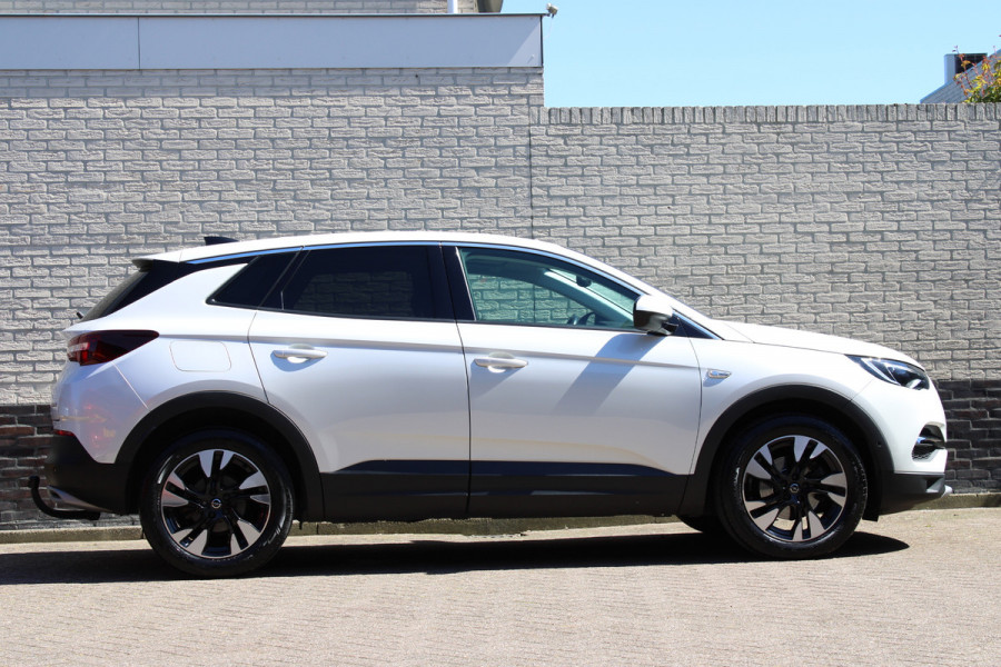 Opel Grandland X 1.2 Turbo Innovation | Trekhaak | BLIS | Panoramadak | Stoelverwarming/koeling | Origin NL