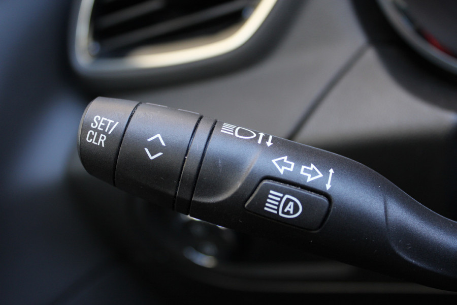 Opel Grandland X 1.2 Turbo Innovation | Trekhaak | BLIS | Panoramadak | Stoelverwarming/koeling | Origin NL