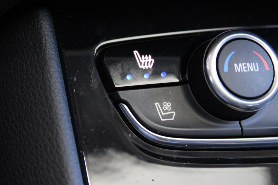 Opel Grandland X 1.2 Turbo Innovation | Trekhaak | BLIS | Panoramadak | Stoelverwarming/koeling | Origin NL