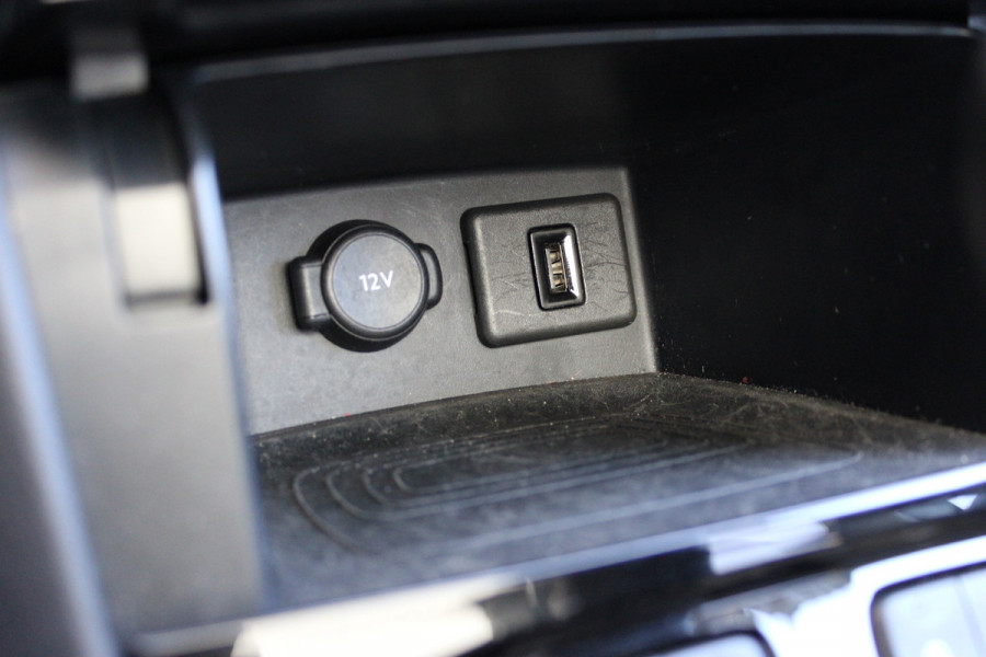 Opel Grandland X 1.2 Turbo Innovation | Trekhaak | BLIS | Panoramadak | Stoelverwarming/koeling | Origin NL