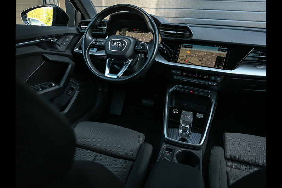Audi A3 Sportback 40 TFSI e S Line | Soh% 92,5 | Sportstoel | Adaptive cruise control | Led | Stoelverwarming