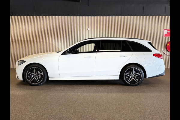 Mercedes-Benz C-Klasse Estate 300e AMG STYLING-PANORAMA-NIGHT-DODEHOEK-CAMERA-COMPL.