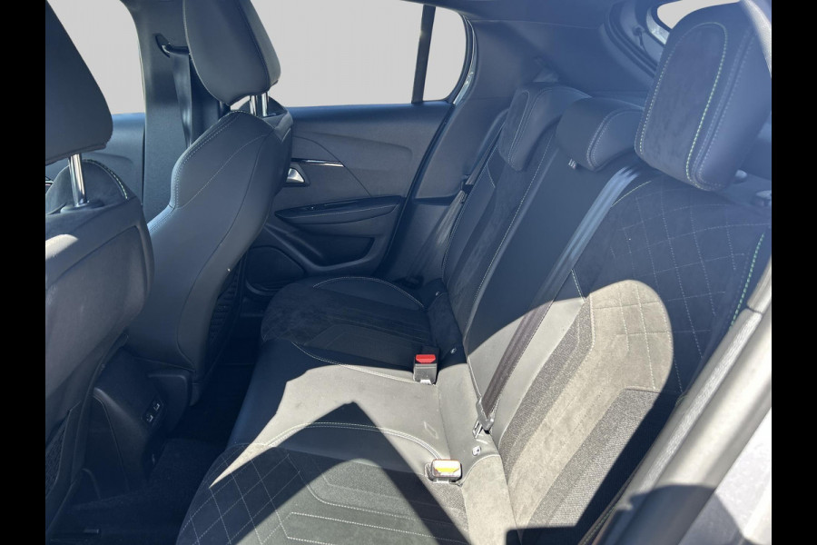 Peugeot 208 1.2 PureTech GT Pack Navigatie | Climate control | GT Pack