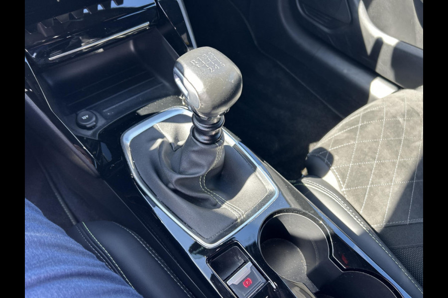 Peugeot 208 1.2 PureTech GT Pack Navigatie | Climate control | GT Pack