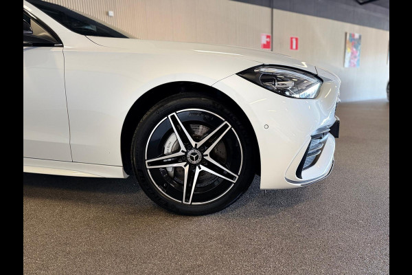 Mercedes-Benz C-Klasse Estate 300e AMG STYLING-PANORAMA-NIGHT-DODEHOEK-CAMERA-COMPL.