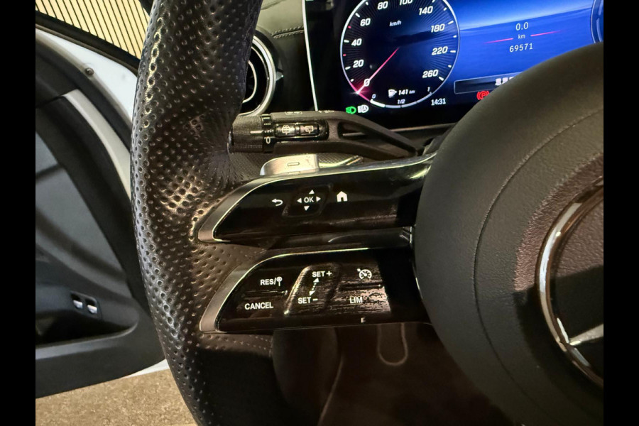 Mercedes-Benz C-Klasse Estate 300e AMG STYLING-PANORAMA-NIGHT-DODEHOEK-CAMERA-COMPL.