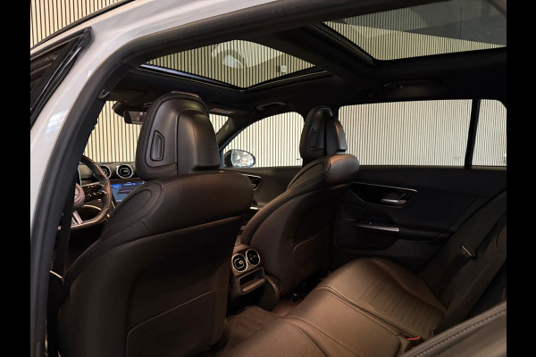 Mercedes-Benz C-Klasse Estate 300e AMG STYLING-PANORAMA-NIGHT-DODEHOEK-CAMERA-COMPL.
